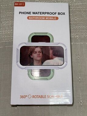 Phone Waterproof Box - White and Mint Green